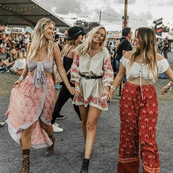 Cleo Tunic Dress Latte Embroidered Spell Designs S - Picture 10 of 16